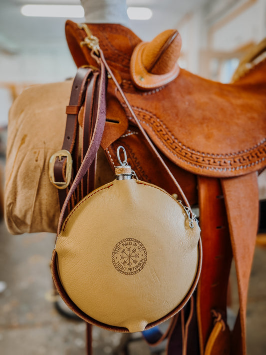 Saddle Canteen