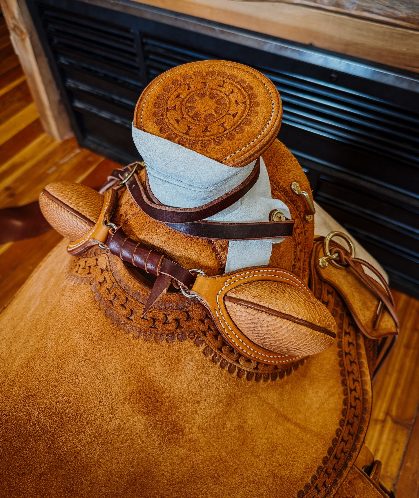 Mountain Saddle